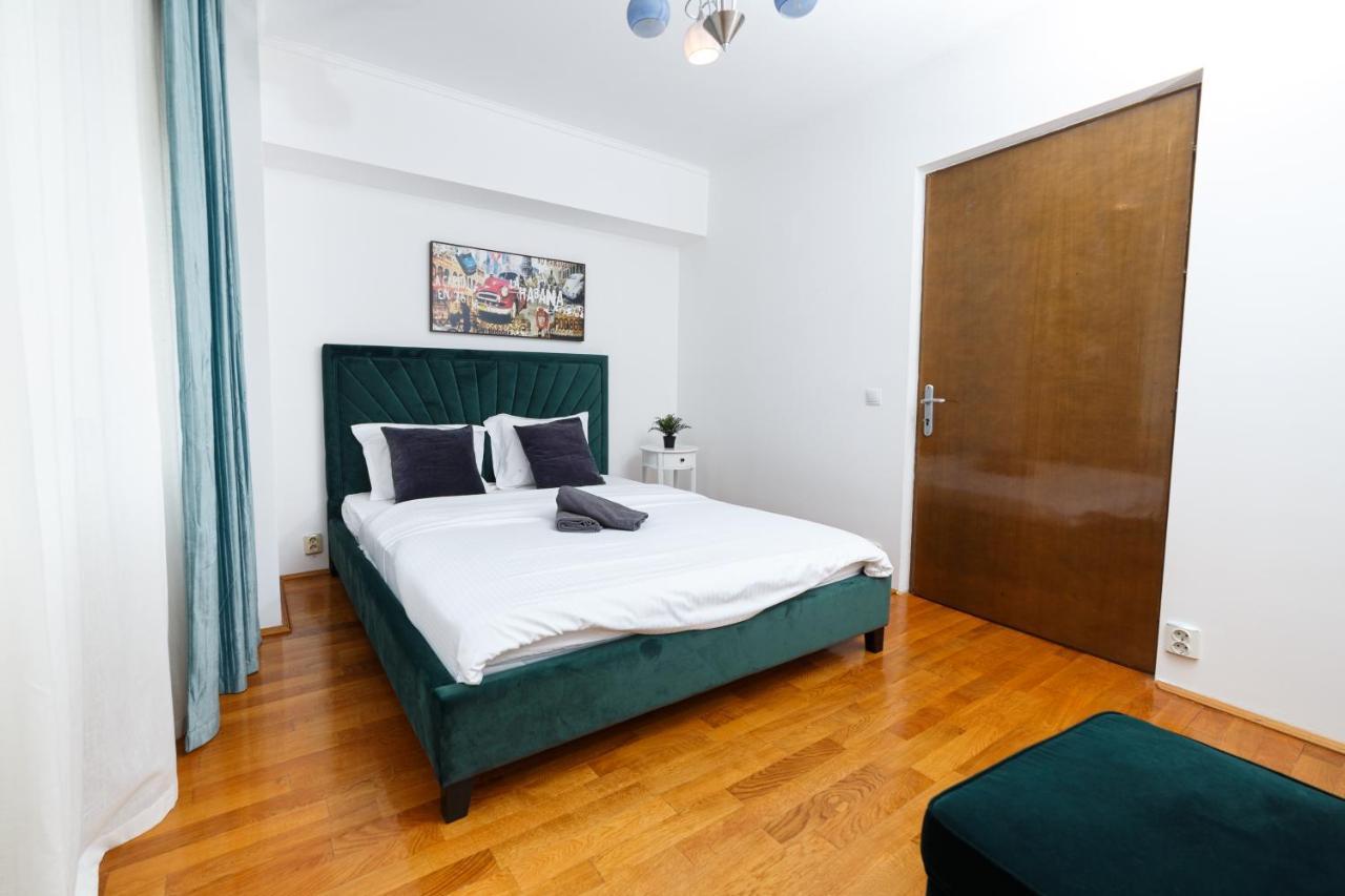 Color Apartments Unirii 14 Blv Bükreş Dış mekan fotoğraf