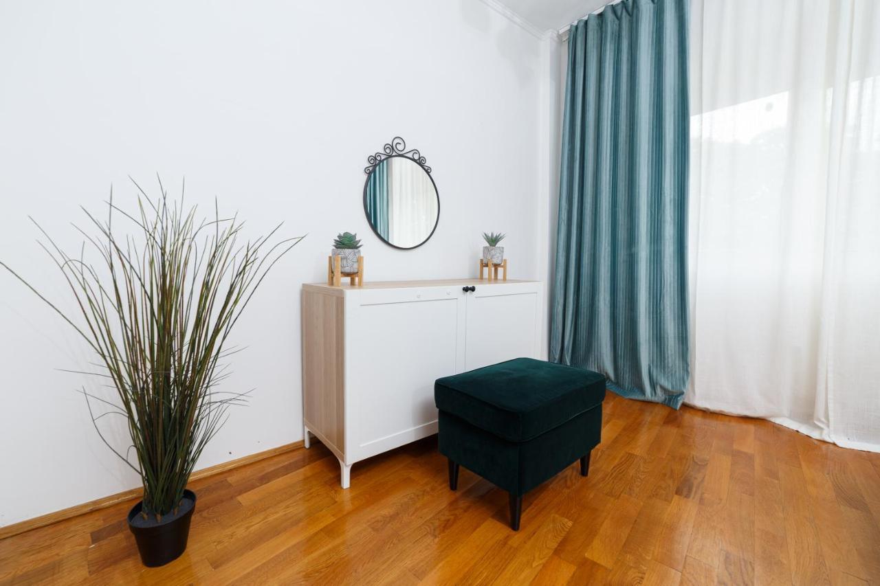 Color Apartments Unirii 14 Blv Bükreş Dış mekan fotoğraf